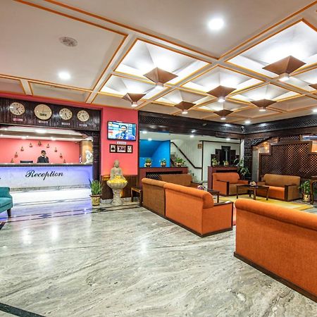 Hotel Nirvana By Luxury International Paklihwa Екстериор снимка