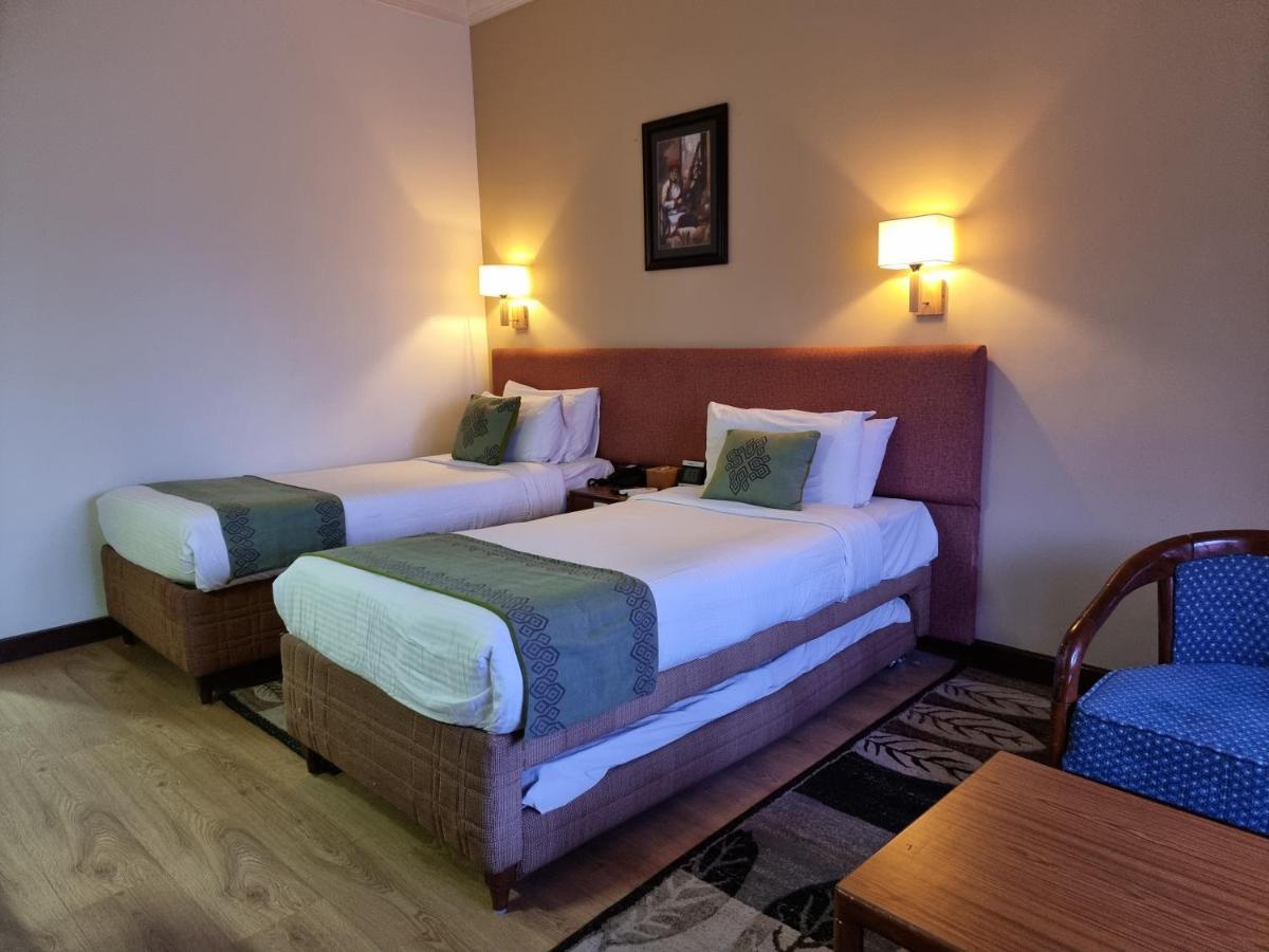 Hotel Nirvana By Luxury International Paklihwa Екстериор снимка